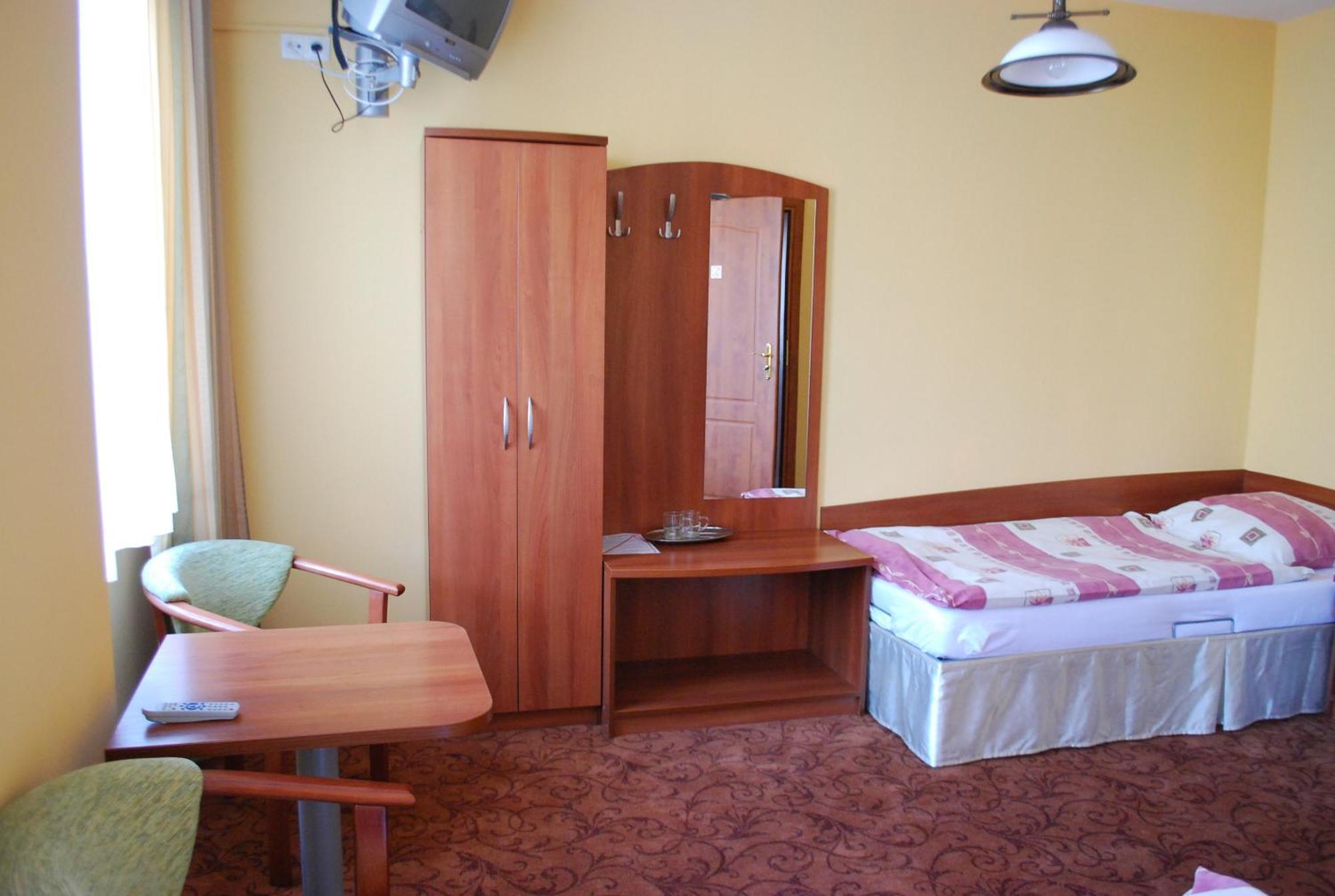Hotel Anka Słubice Εξωτερικό φωτογραφία
